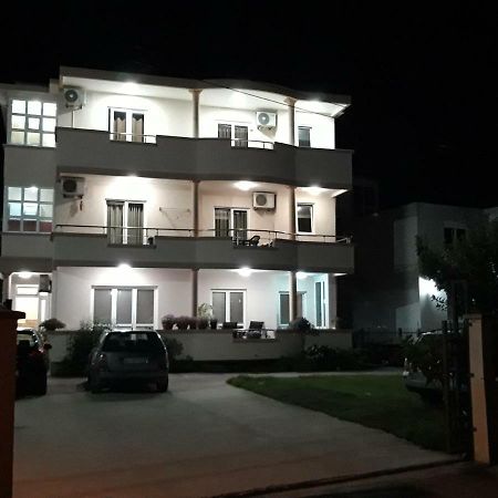 Apartment Family Ulcinj Exteriér fotografie