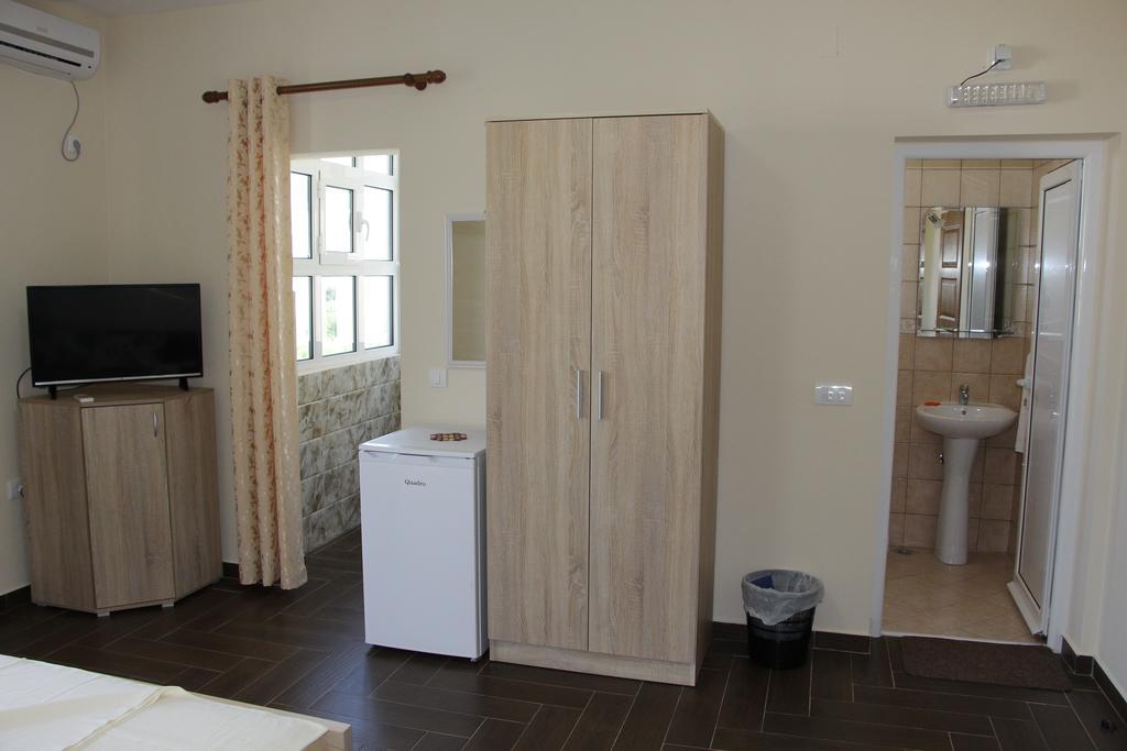 Apartment Family Ulcinj Exteriér fotografie