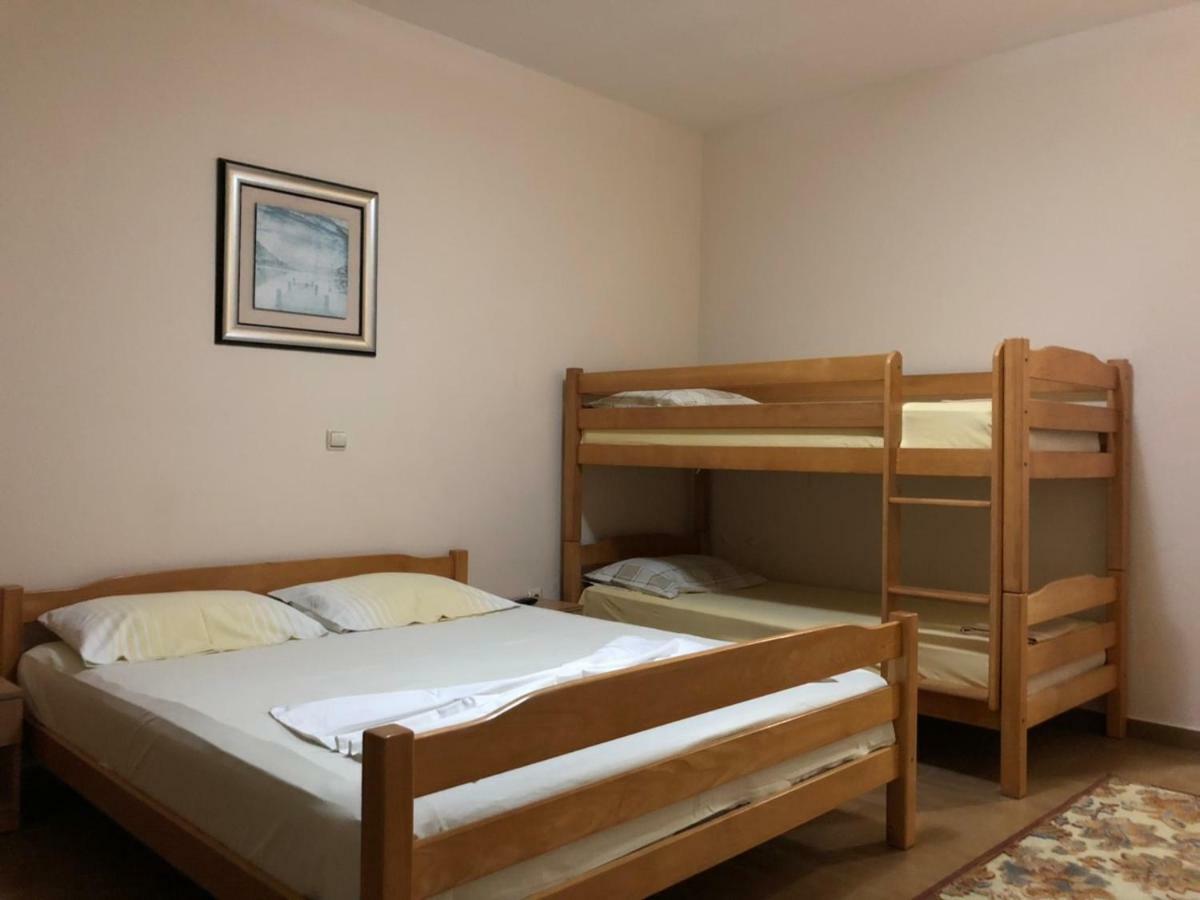 Apartment Family Ulcinj Pokoj fotografie